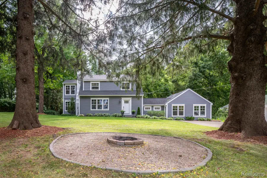 11646 Dixie Highway, Holly, MI 48442 - #3