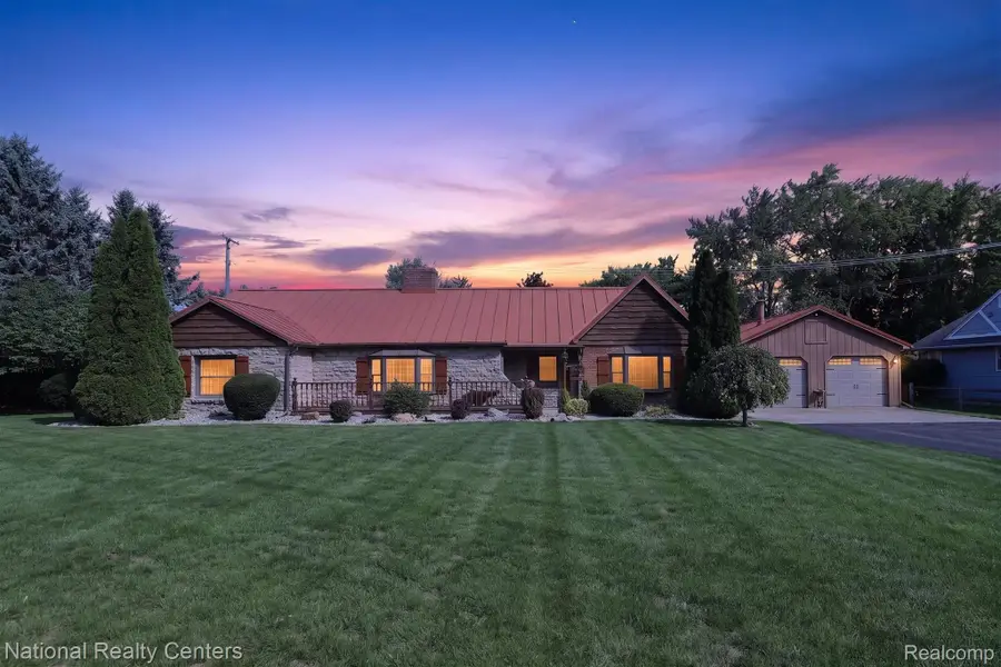 127 W Albain Road, Petersburg, MI 49270 - #2