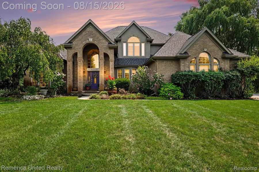 3099 Beach Lake Drive E, Milford, MI 48380 - #2