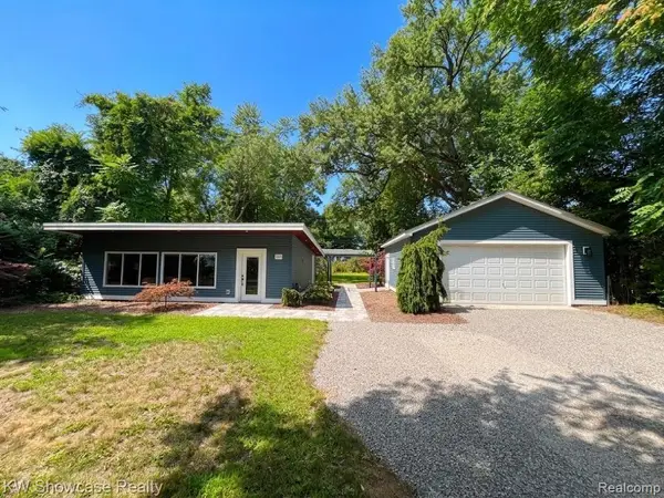 1560 Sable Street, CommerceTwp, MI 48382