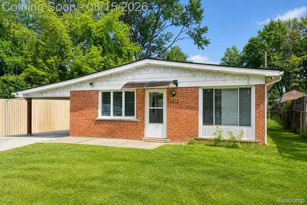 1579 Dulong Avenue, MadisonHeights, MI 48071