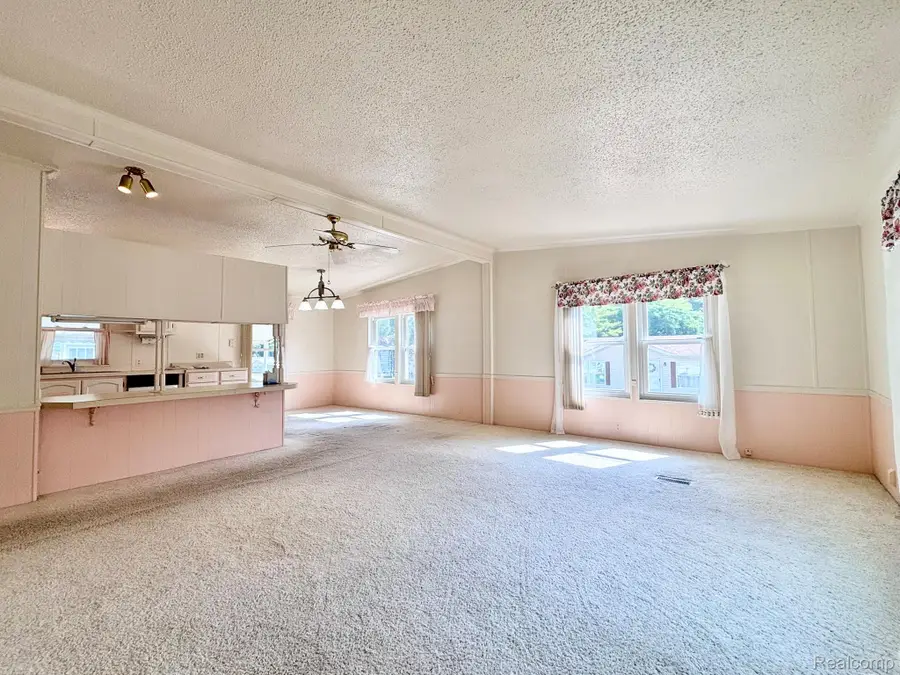 31 Saddle Creek Dr., Attica, MI 48412 - #3