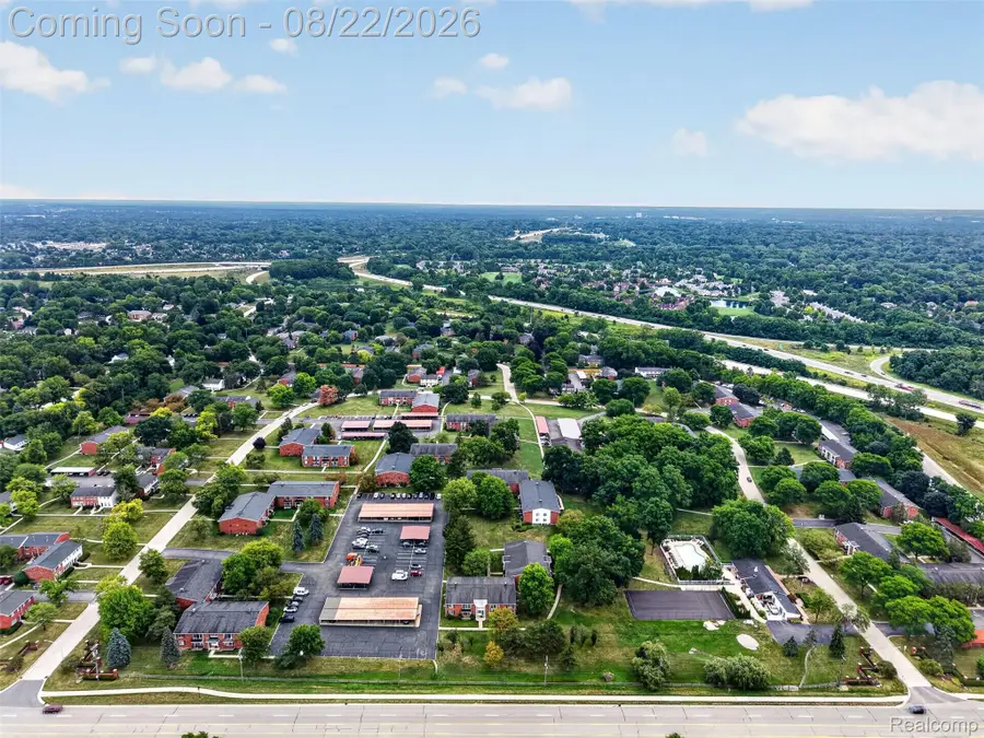 448 N. Fox Hills Drive N #A-4, Bloomfield, MI 48304 - #3