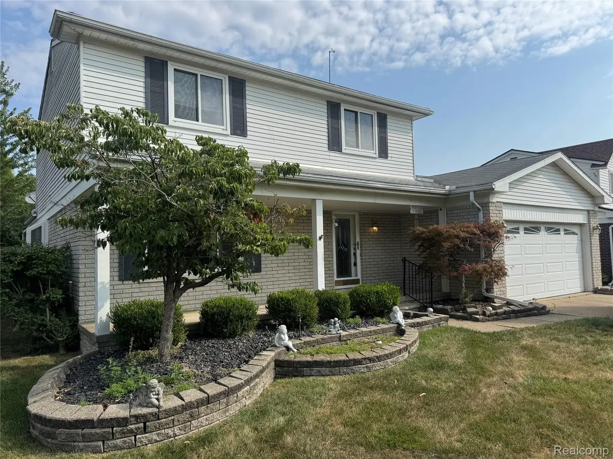 42714 Castle Drive, Canton, MI 48188 - #1