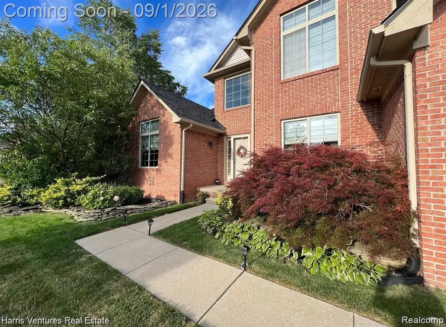 31271 Lavender Drive, Brownstown, MI 48173 - #3