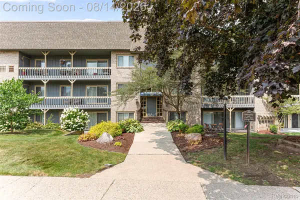 2926 Mount Hope Road #31, Okemos, MI 48864