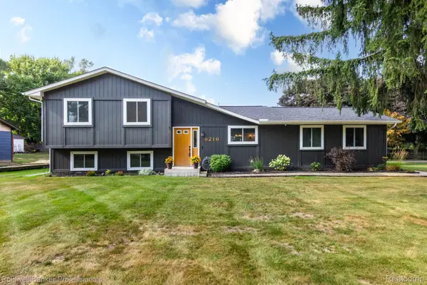 6216 Elizabeth Lake Road, Waterford, MI 48327