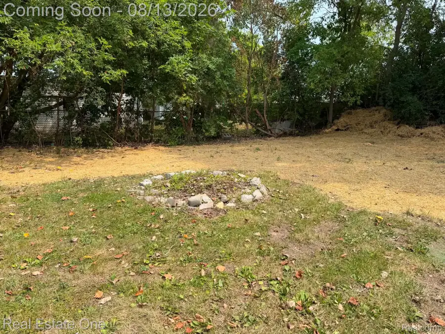 2453 Clarice Avenue, Burton, MI 48519 - #2