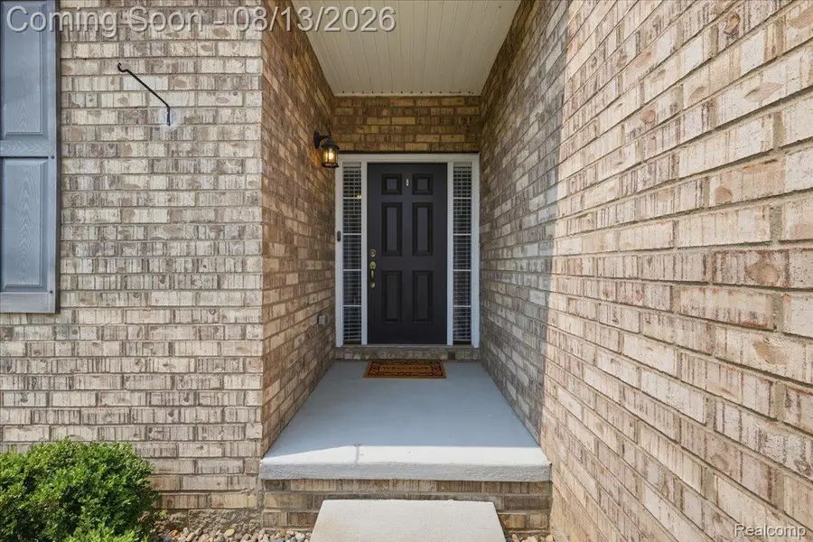 48327 Long Leaf Drive, Macomb, MI 48044 - #2