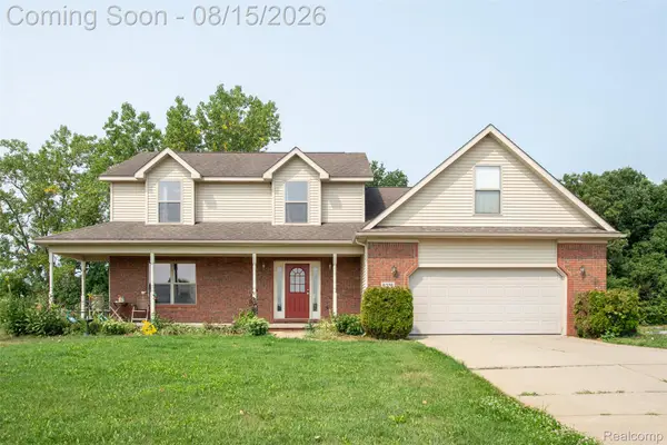 8376 Oak Ridge Drive, Goodrich, MI 48438