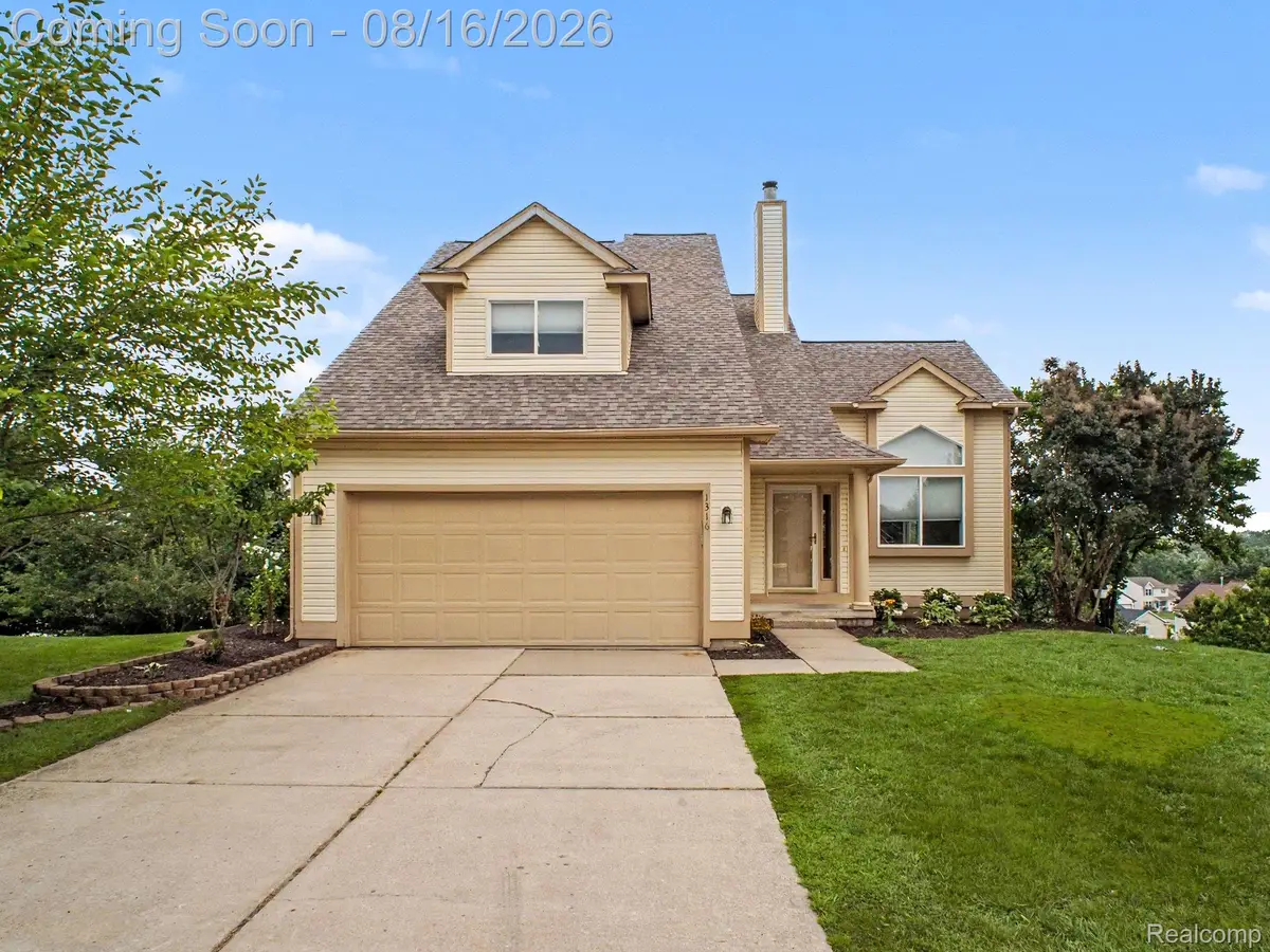 1316 Pin Oak Bluff, Howell, MI 48843 - #1