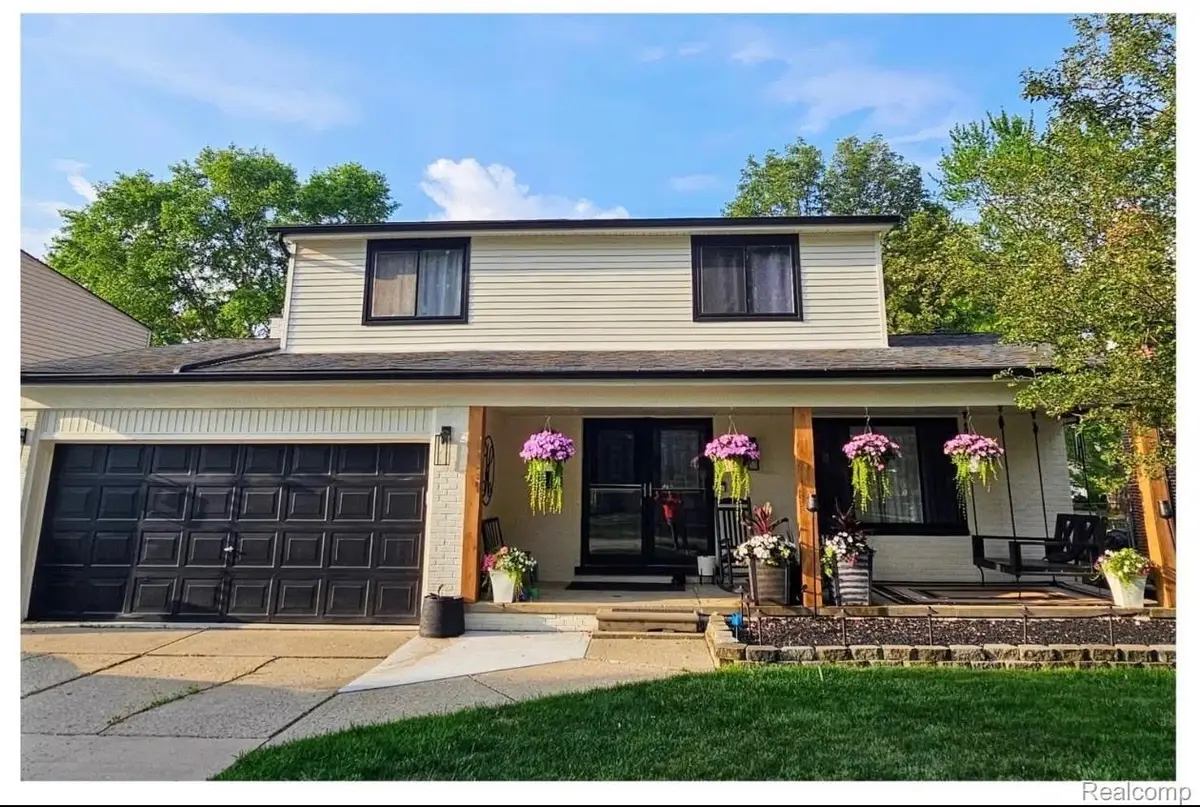 13178 Leech Drive, Sterling Heights, MI 48312 - #1