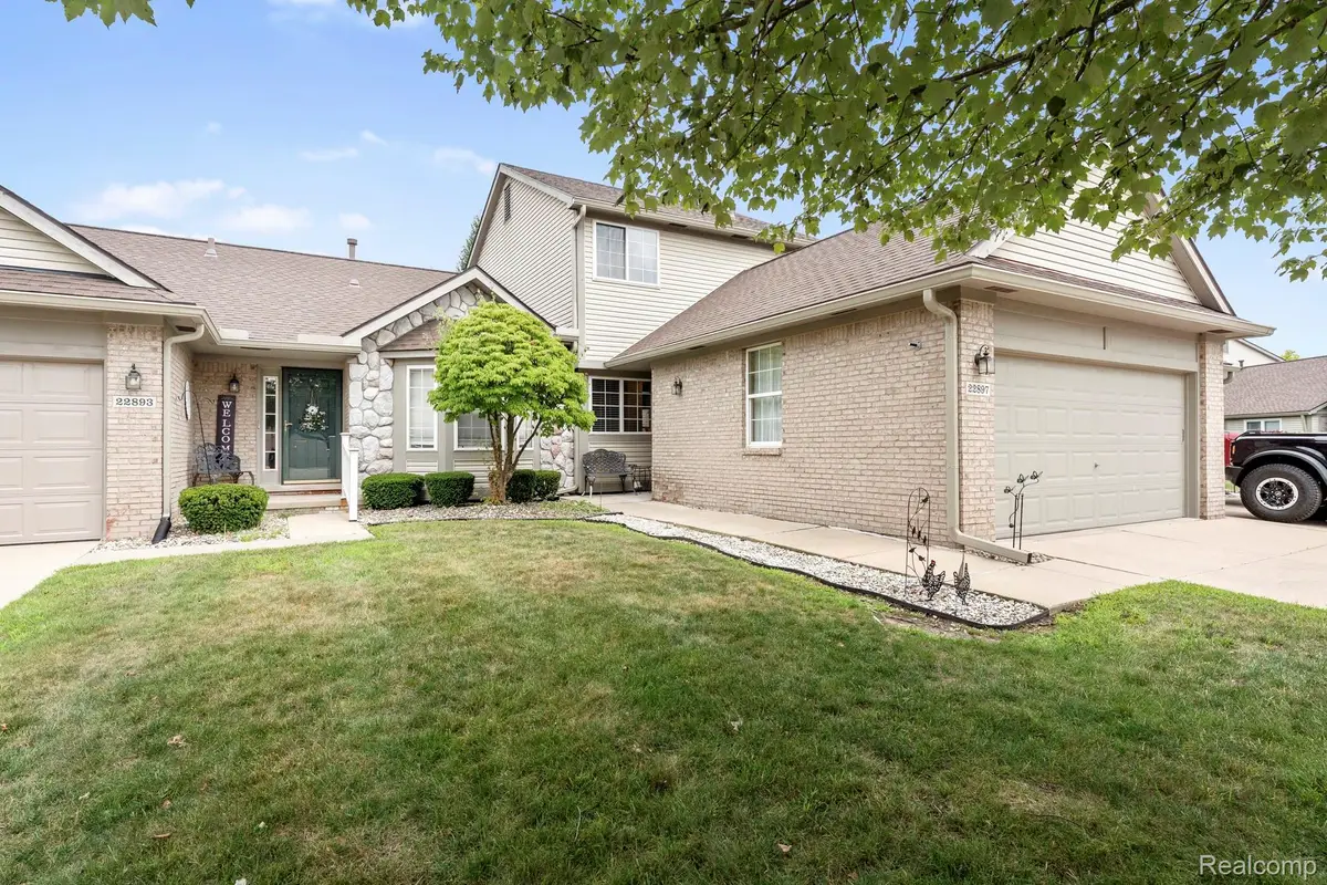 22897 Woodcreek Drive, Taylor, MI 48180 - #1