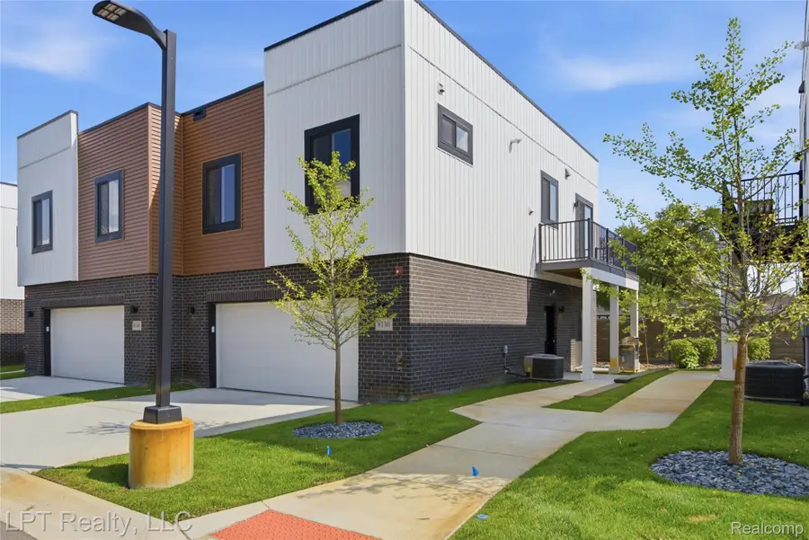 8130 Allor Landing, Brighton, MI 48114 - #2