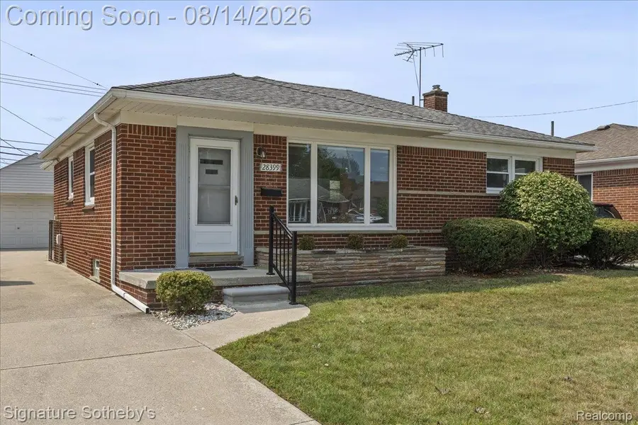 28399 Palmer Boulevard, Madison Heights, MI 48071 - #3