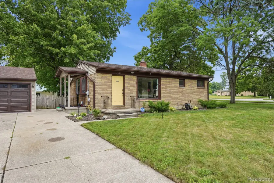 5683 Buckingham Road, Haslett, MI 48840 - #2