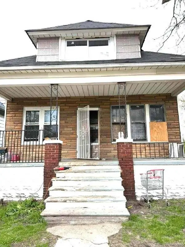 12524 Maine Street, Detroit, MI 48212