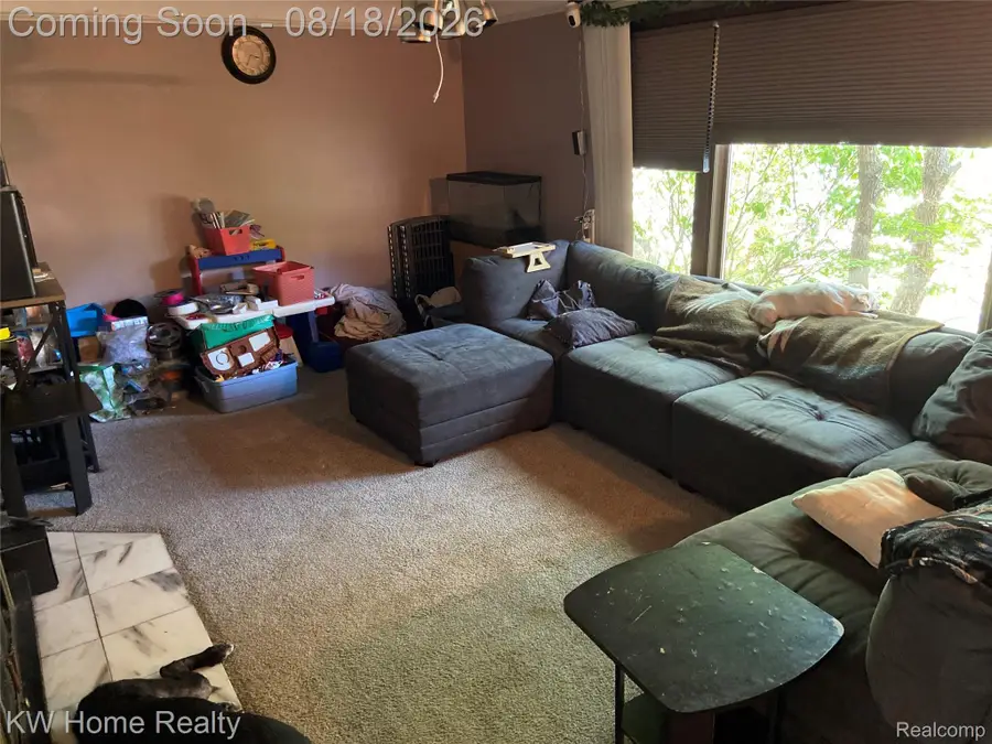 18550 Beechwood Street, Roseville, MI 48066 - #3