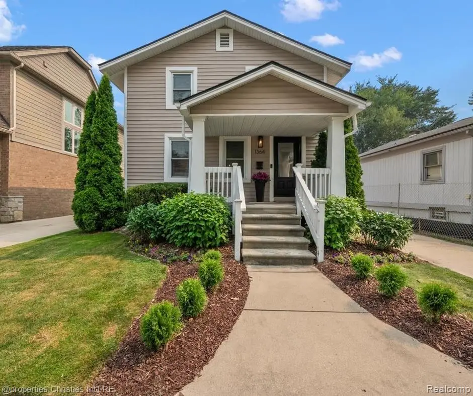 1364 Humphrey Avenue, Birmingham, MI 48009 - #1
