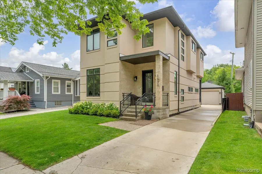 1520 Bennaville Avenue, Birmingham, MI 48009 - #2