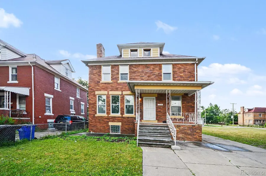 216 Holbrook Street, Detroit, MI 48202 - #2