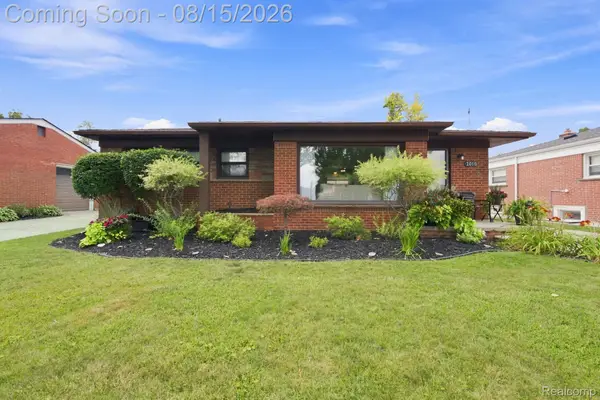 2010 Grange Road, Trenton, MI 48183