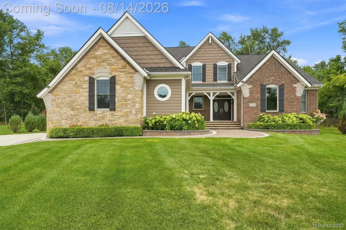 34145 Oak Forest Drive, Farmington Hills, MI 48331 - #1