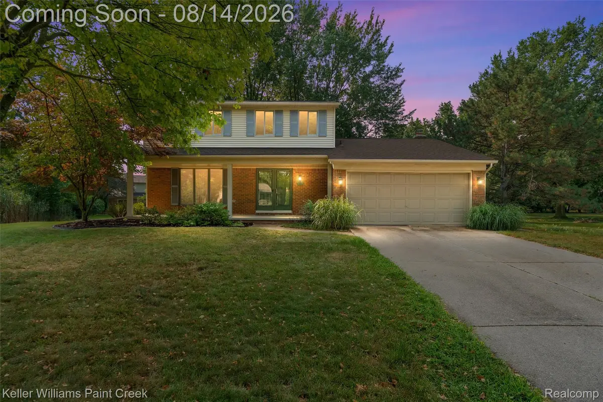 346 Folkstone Court, Troy, MI 48085 - #1