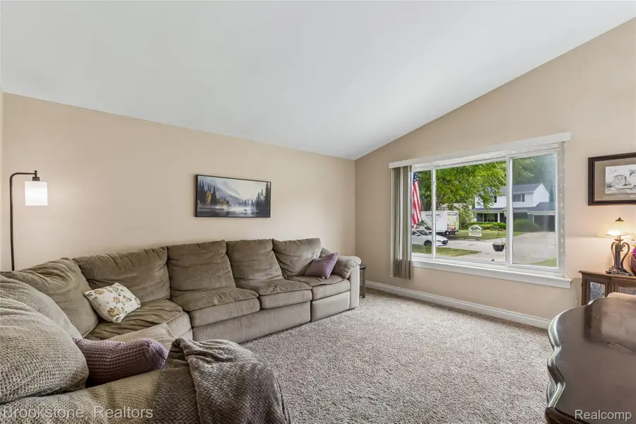 50577 Bower Drive, Chesterfield, MI 48047 - #2