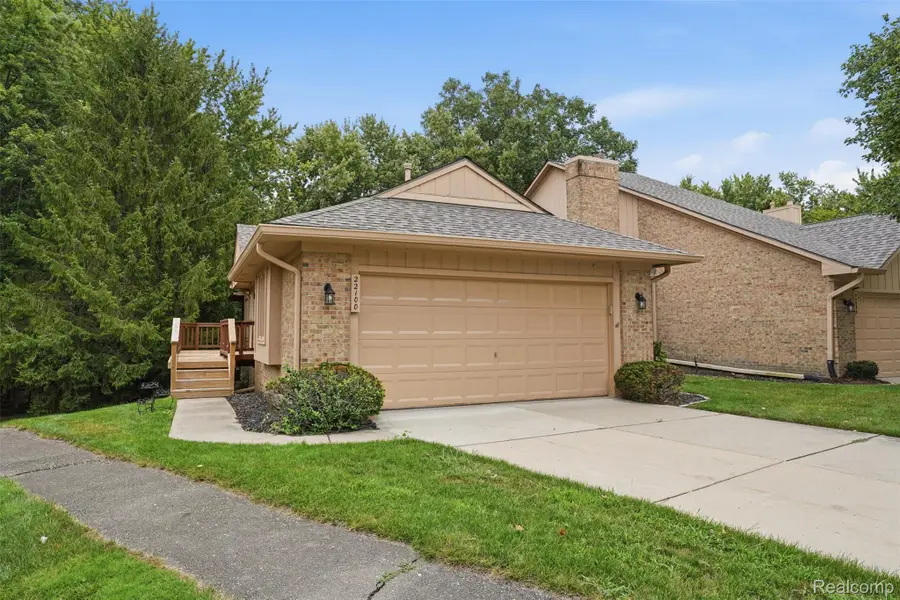 22100 River Ridge Trail #29, Farmington Hills, MI 48335 - #3