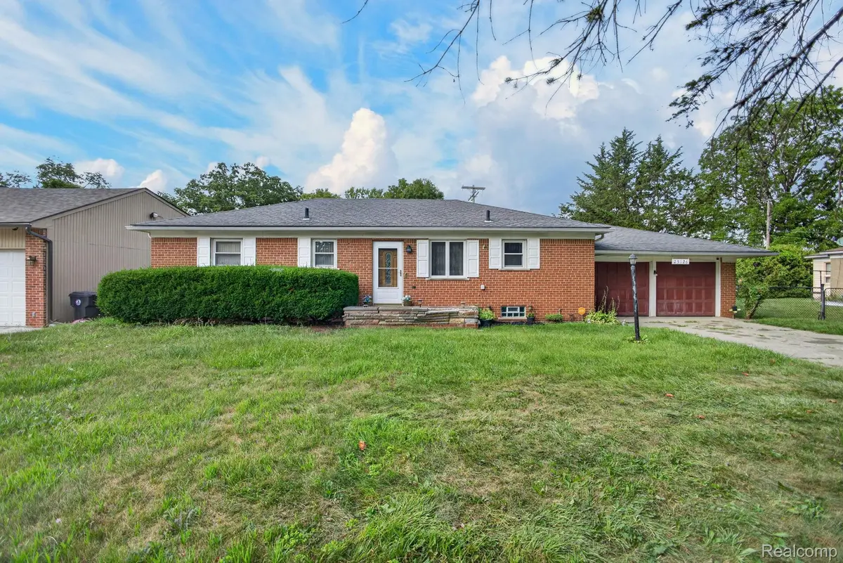 25126 W Chicago, Redford, MI 48239 - #1
