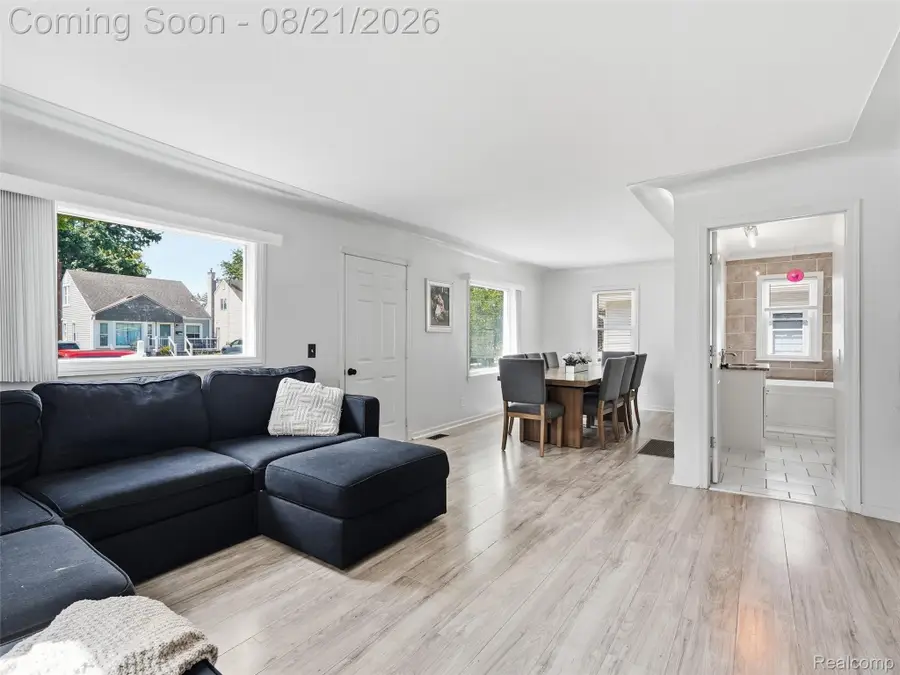 3358 Cummings Avenue, Royal Oak, MI 48073 - #3