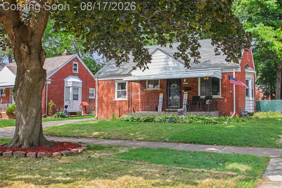 26686 Southwestern Highway, Redford, MI 48239 - #3