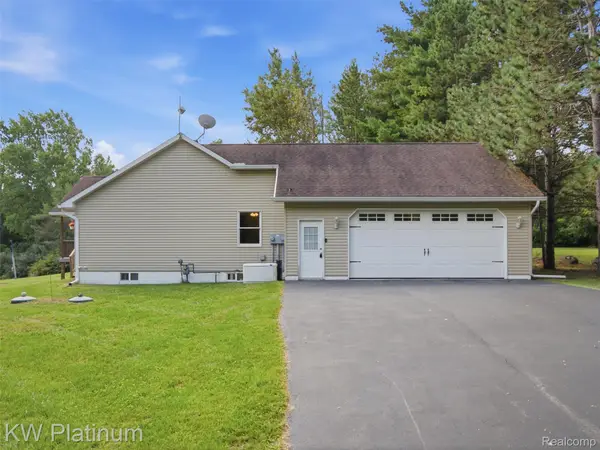 3775 Sandusky Road, Peck, MI 48466