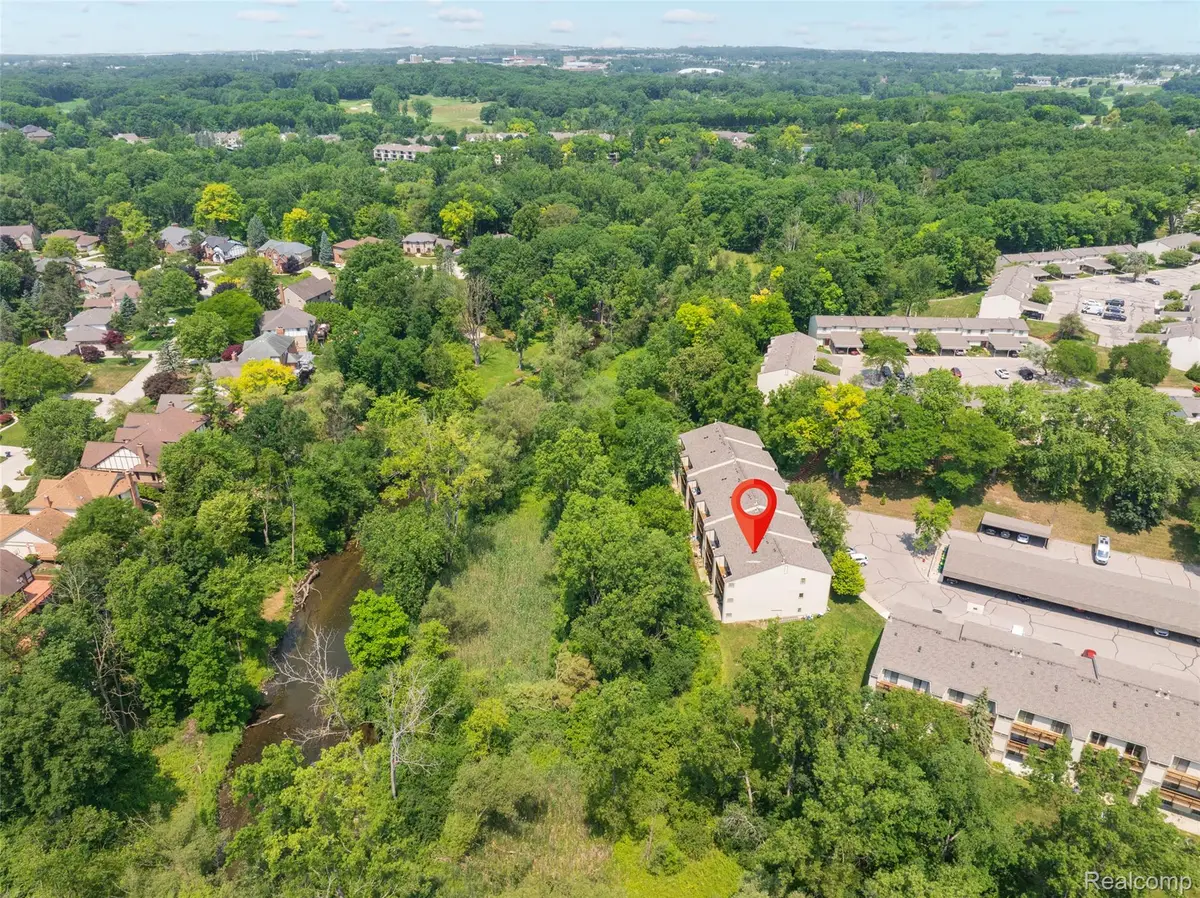 1693 Riverside Drive #3, Rochester Hills, MI 48309 - #1