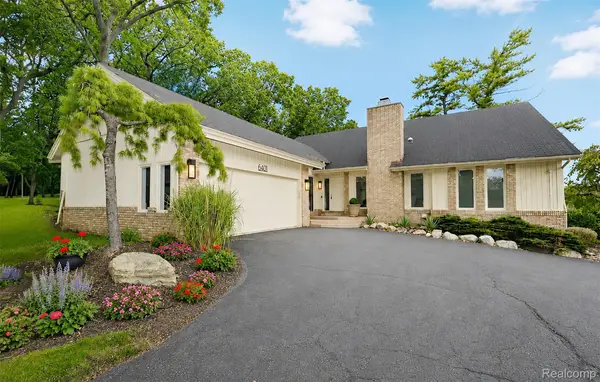 6401 Apple Grove Lane, BloomfieldHills, MI 48301