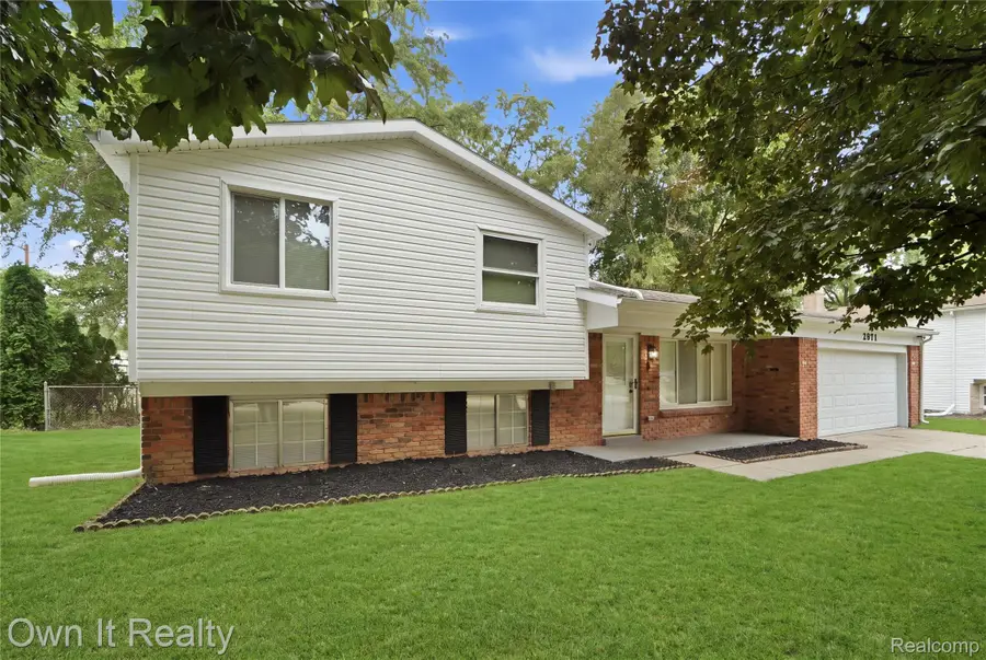 2971 Sleaford Drive, Waterford, MI 48329 - #2