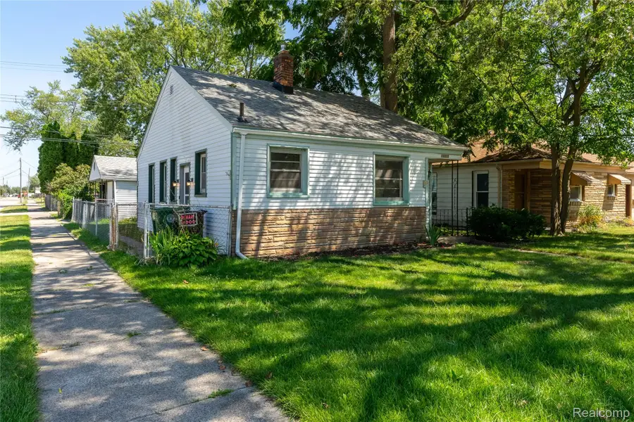 13313 Helen Street, Southgate, MI 48195 - #2