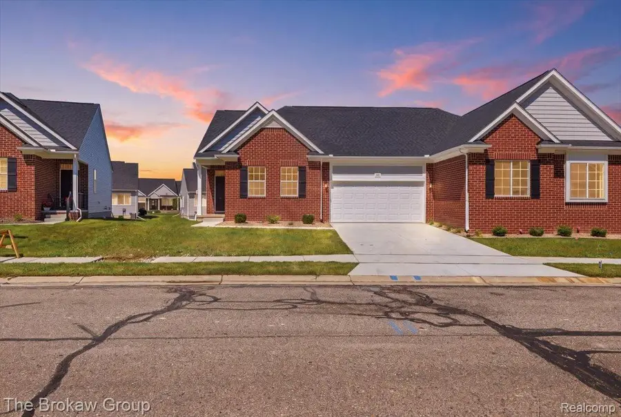 1433 Lincoln Street #40, Lapeer, MI 48446 - #2