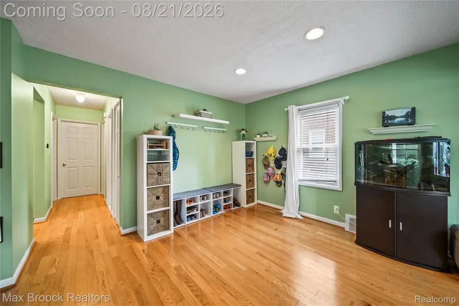 3162 Phillips Avenue, Berkley, MI 48072 - #3
