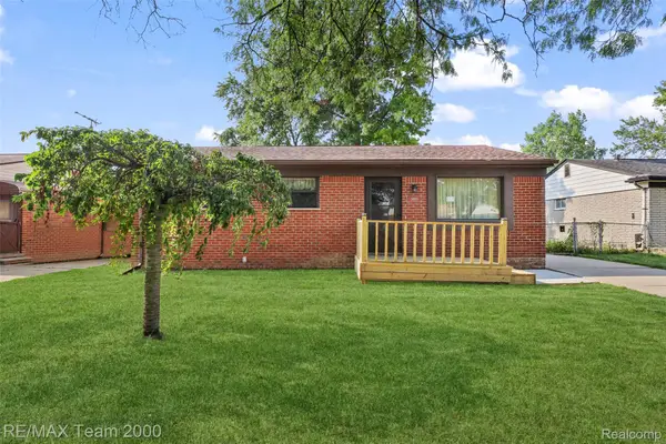 34931 Michelle Drive, Romulus, MI 48174
