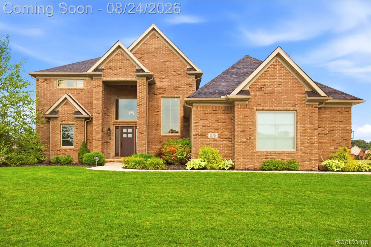 25529 Knapp Lane, Brownstown, MI 48134 - #1
