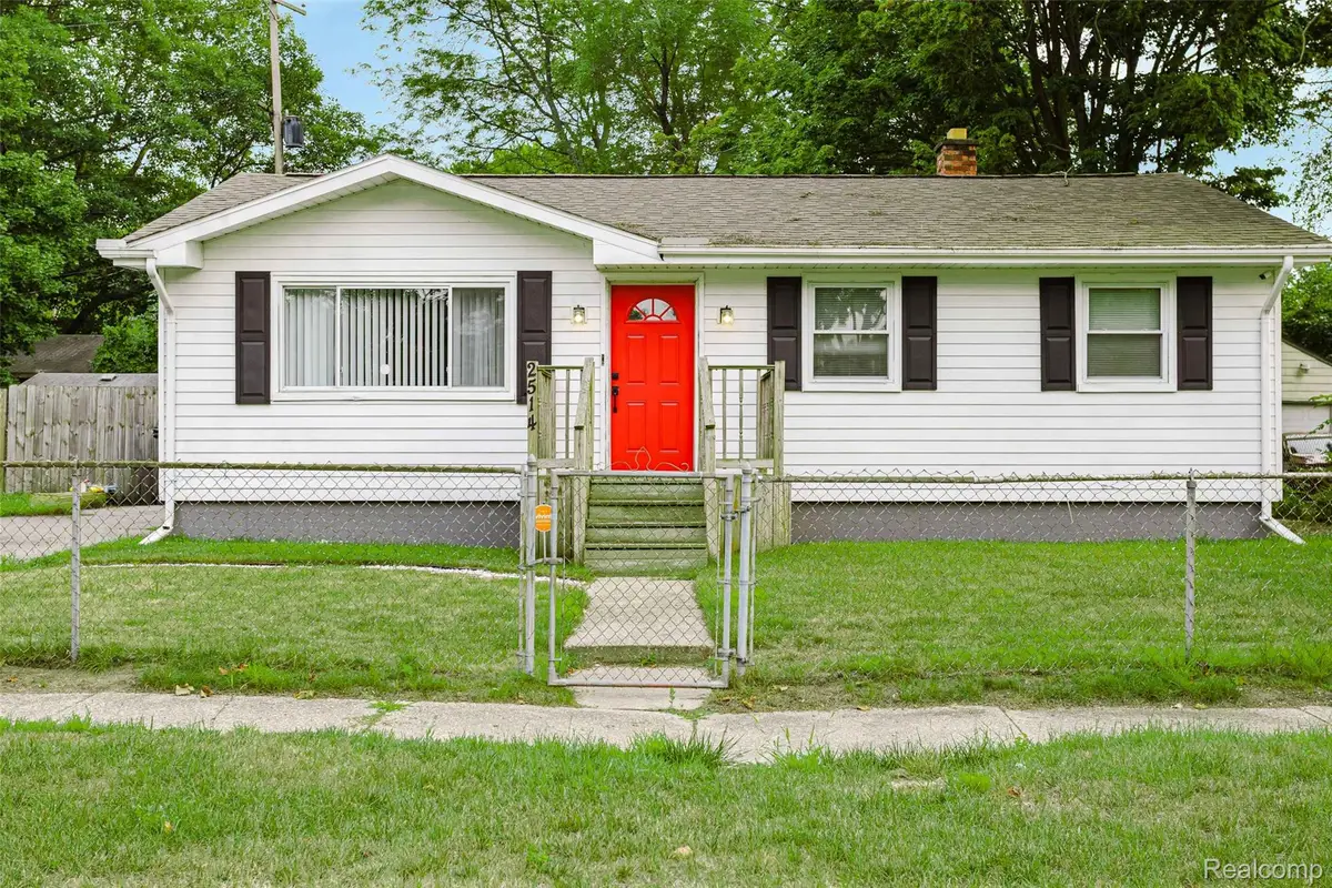 2514 Alpha Way, Flint, MI 48506 - #1