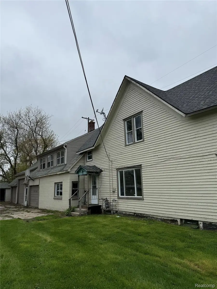 6934 John Street, Brown City, MI 48416 - #2