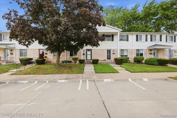 14132 Merriweather Street, SterlingHeights, MI 48312