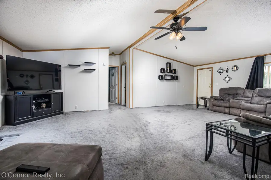 1070 Burns Road, Kimball, MI 48074 - #2