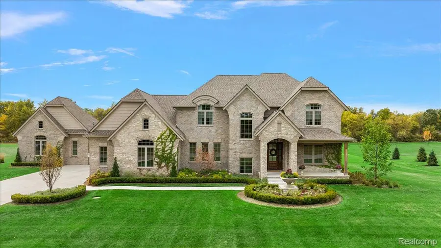 62477 Rosina Court, Ray, MI 48096 - #2