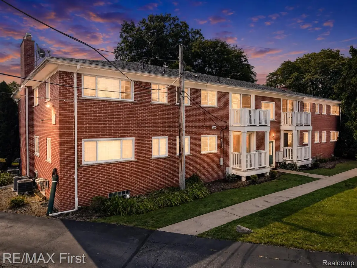 475 N Eton Street #C2, Birmingham, MI 48009 - #1
