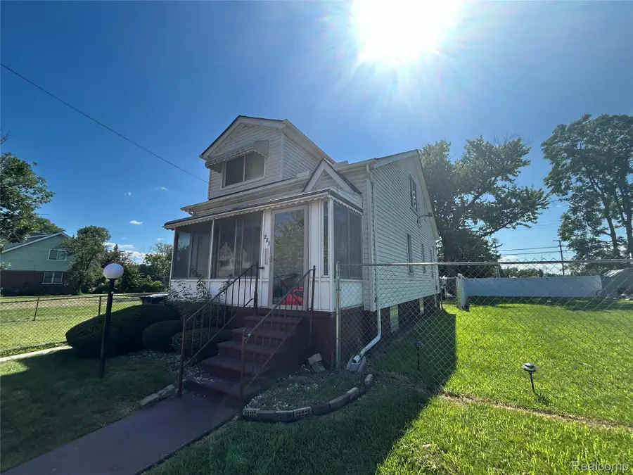 221 Campbell Street, River Rouge, MI 48218 - #2
