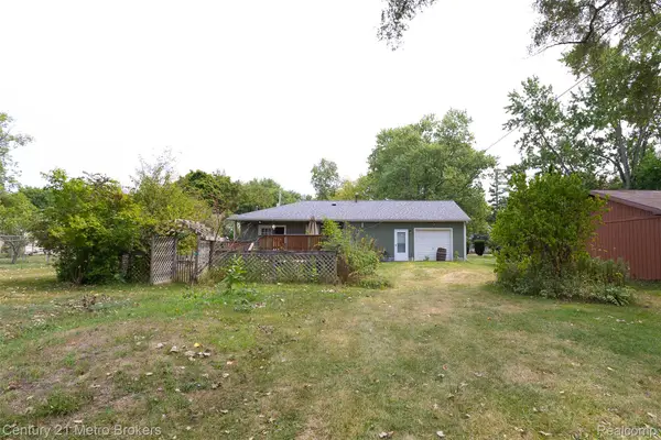 3063 Stockbridge Street, Flint, MI 48506